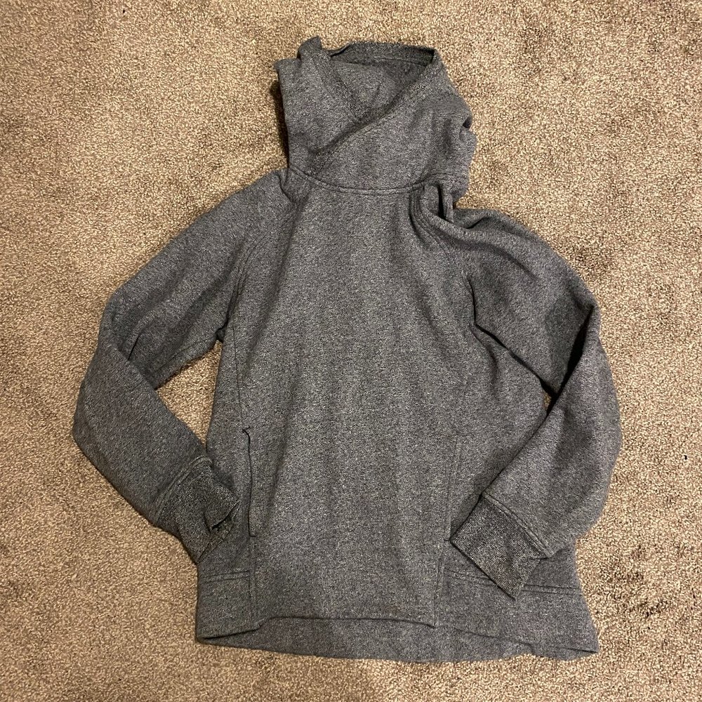 Lululemon Scuba Pullover Hoodie Size 6